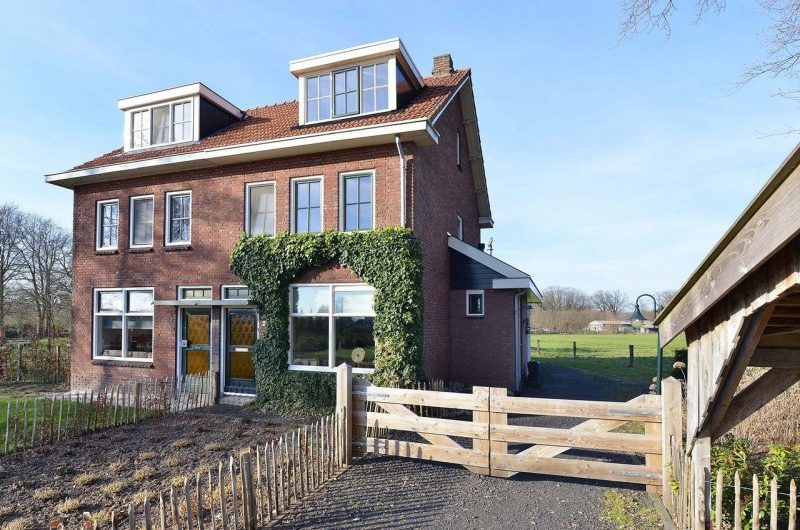 Oude Enschedeseweg 25