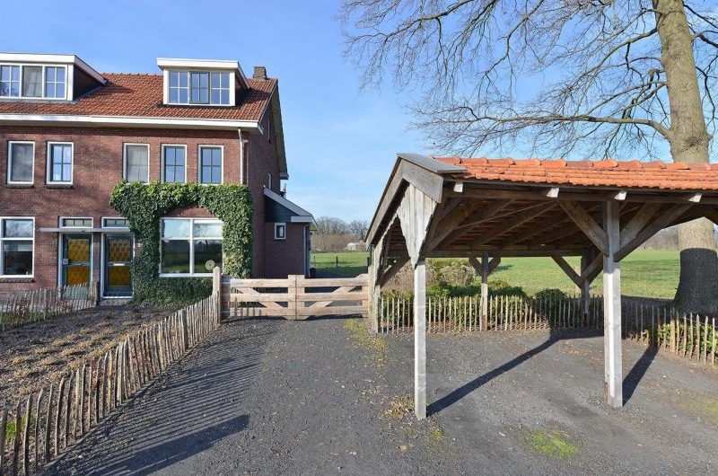 Oude Enschedeseweg 25