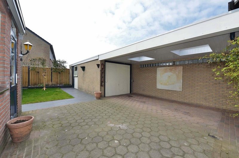 Wiedenbroeksingel 137