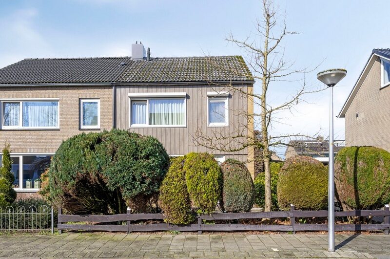 Pastoor Brandsmastraat 21