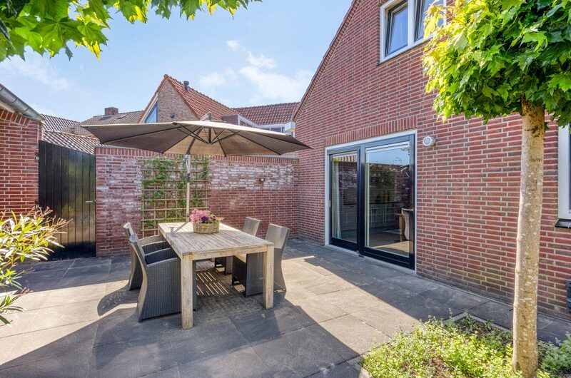 Ten Vaarwerkstraat 12