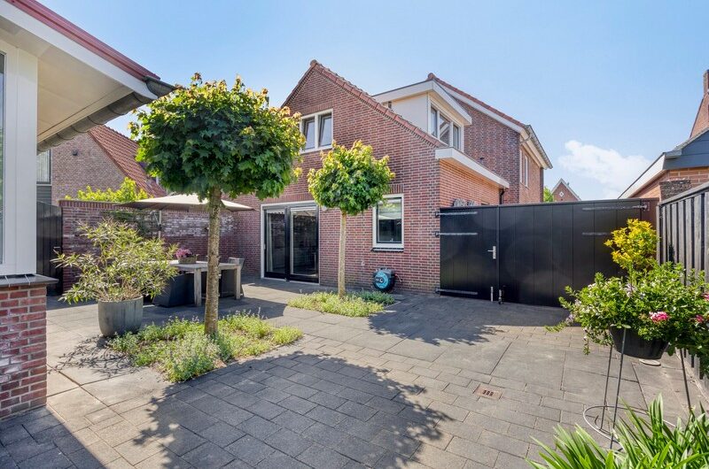 Ten Vaarwerkstraat 12