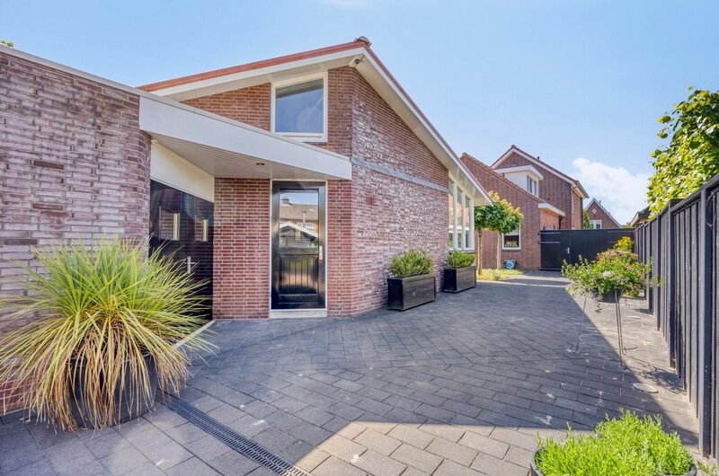 Ten Vaarwerkstraat 12