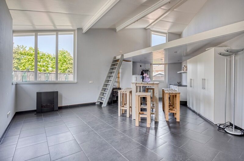 Ten Vaarwerkstraat 12