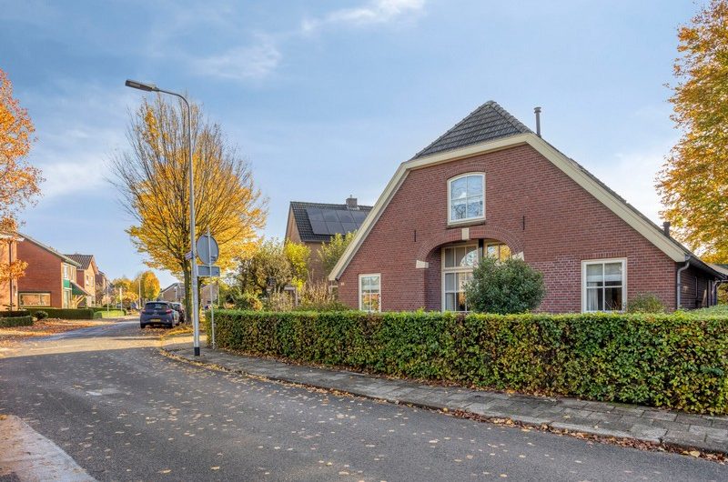 Kempersdijk 10a, Neede