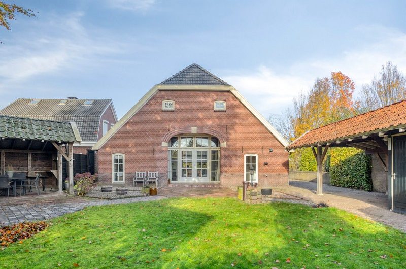 Kempersdijk 10a, Neede