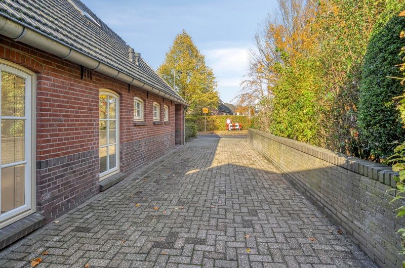 Kempersdijk 10a, Neede